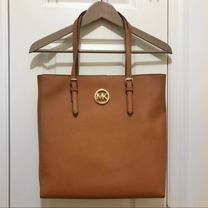 (Brand New) Michael Kors Jet Set Leather Tote